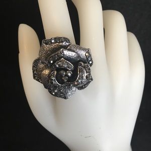 Costume black rose adjustable ring